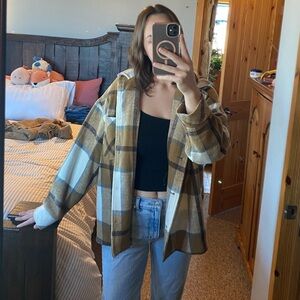 M and W Collection brown and white plaid flannel jacket.